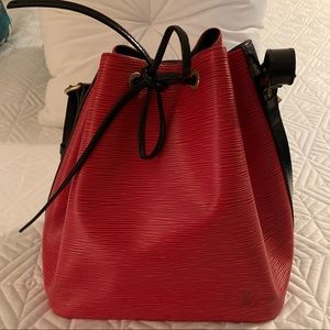 LOUIS VUITTON RED EPI LEATHER PETIT NOE HANDBAG
